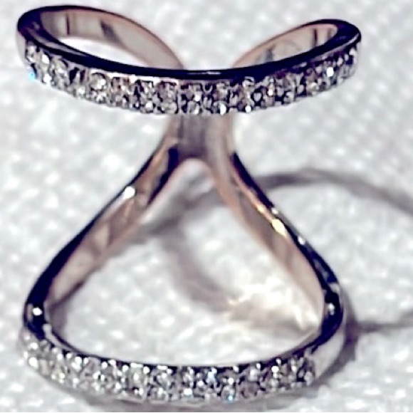 2 Rings cz & silver colored Sz 11 and 10.5 - Picture 5 of 6